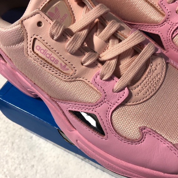 ❌SOLD❌ADIDAS Original Falcon Chunky '90s-inspired - Picture 6 of 8